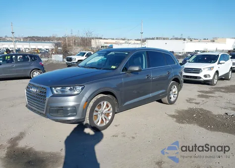 2017 Audi Q7 3.0T Premium из США, поврежденный, VIN WA1LAAF70HD046429